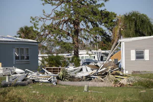 Double Wide Demolition in Carrollton